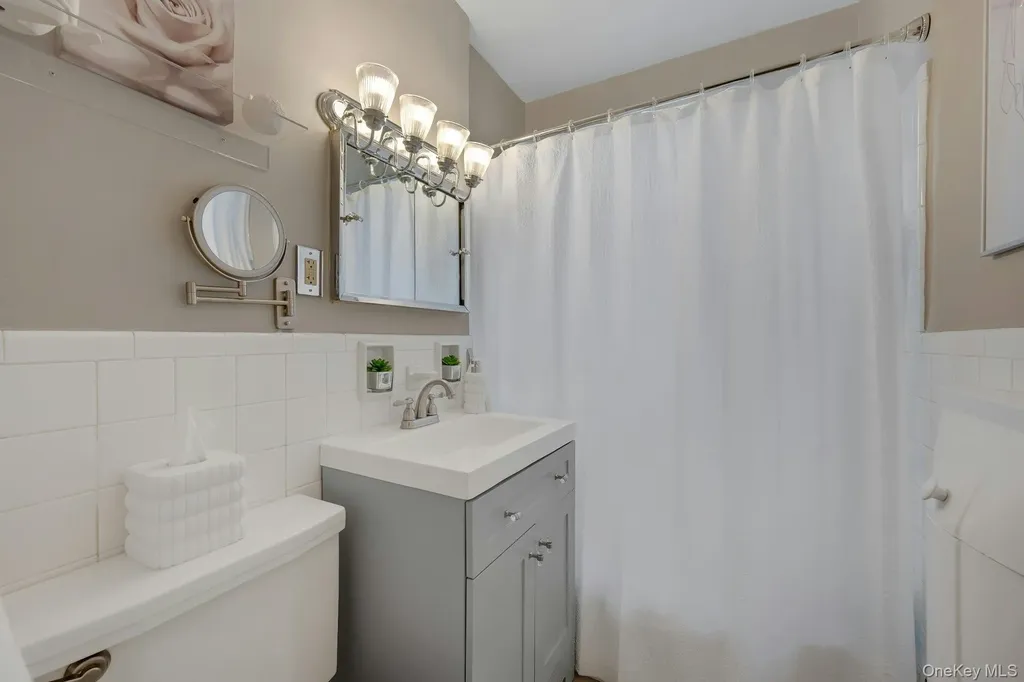 329 Palmer Terrace Mamaroneck NY 10543