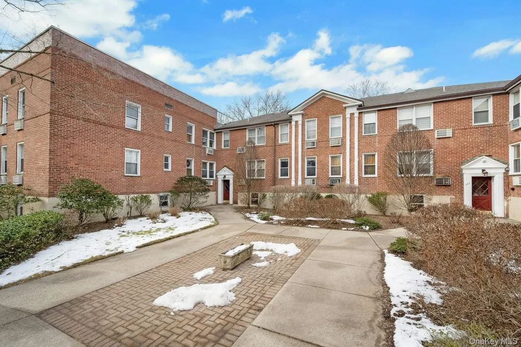 329 Palmer Terrace Mamaroneck NY 10543