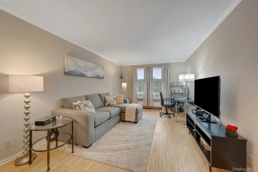 329 Palmer Terrace Mamaroneck NY 10543