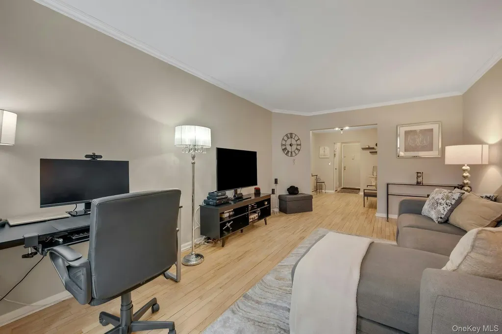 329 Palmer Terrace Mamaroneck NY 10543