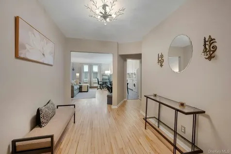 329 Palmer Terrace Mamaroneck NY 10543