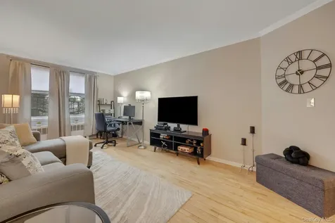 329 Palmer Terrace Mamaroneck NY 10543