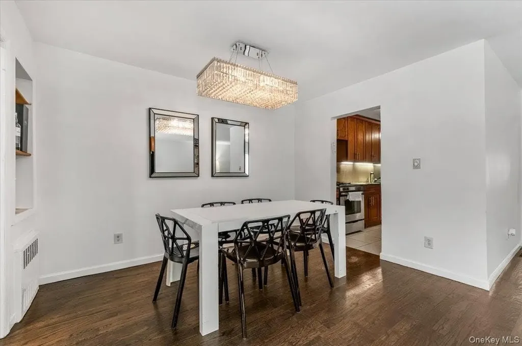 449 Argyle Road Cedarhurst NY 11516