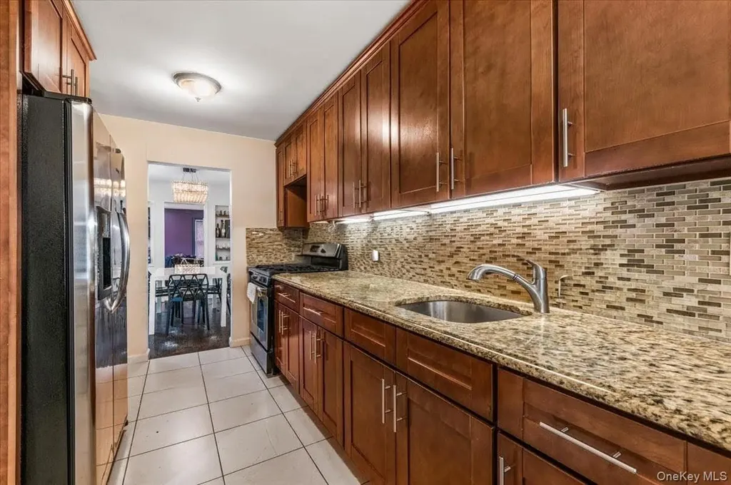 449 Argyle Road Cedarhurst NY 11516