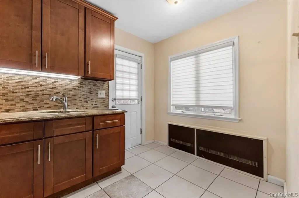 449 Argyle Road Cedarhurst NY 11516