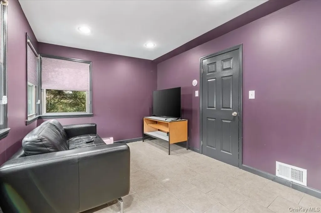 449 Argyle Road Cedarhurst NY 11516