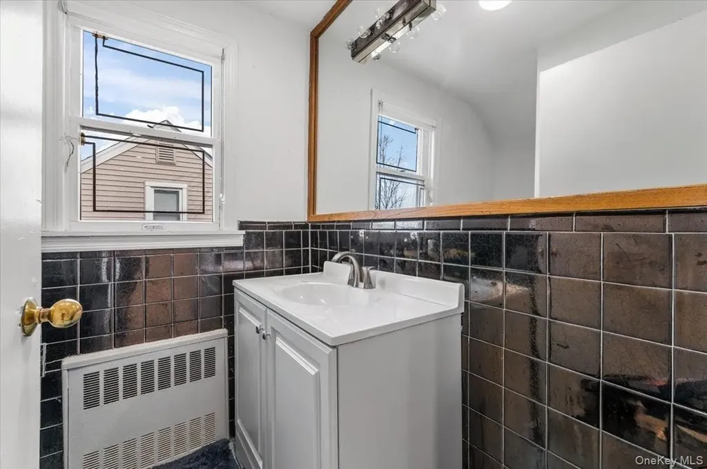 449 Argyle Road Cedarhurst NY 11516