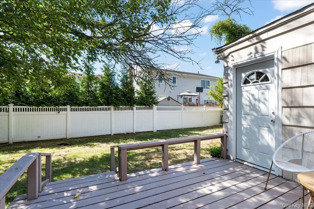 449 Argyle Road Cedarhurst NY 11516