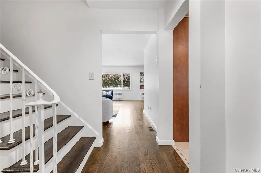 449 Argyle Road Cedarhurst NY 11516
