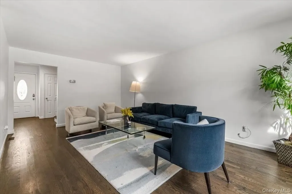 449 Argyle Road Cedarhurst NY 11516