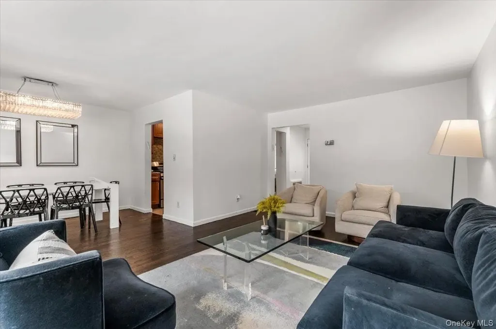 449 Argyle Road Cedarhurst NY 11516