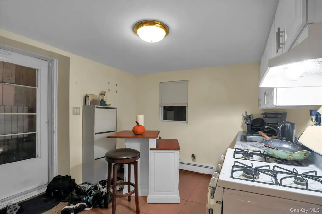 1763 E Berkshire Road Merrick NY 11566
