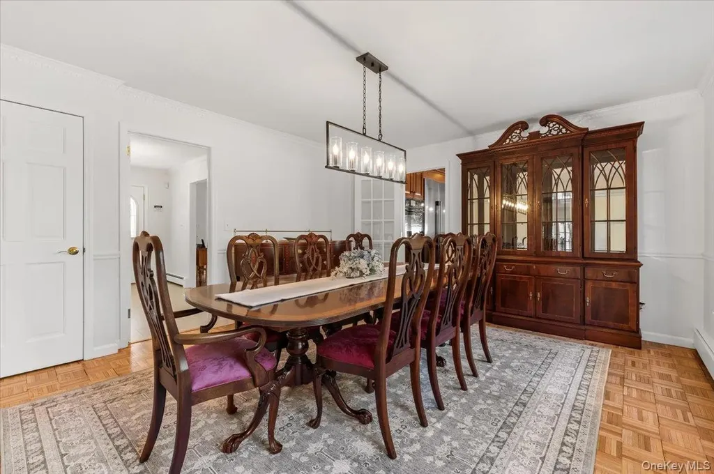 306 Southdown Road Lloyd Harbor NY 11743