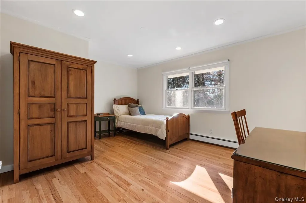 306 Southdown Road Lloyd Harbor NY 11743