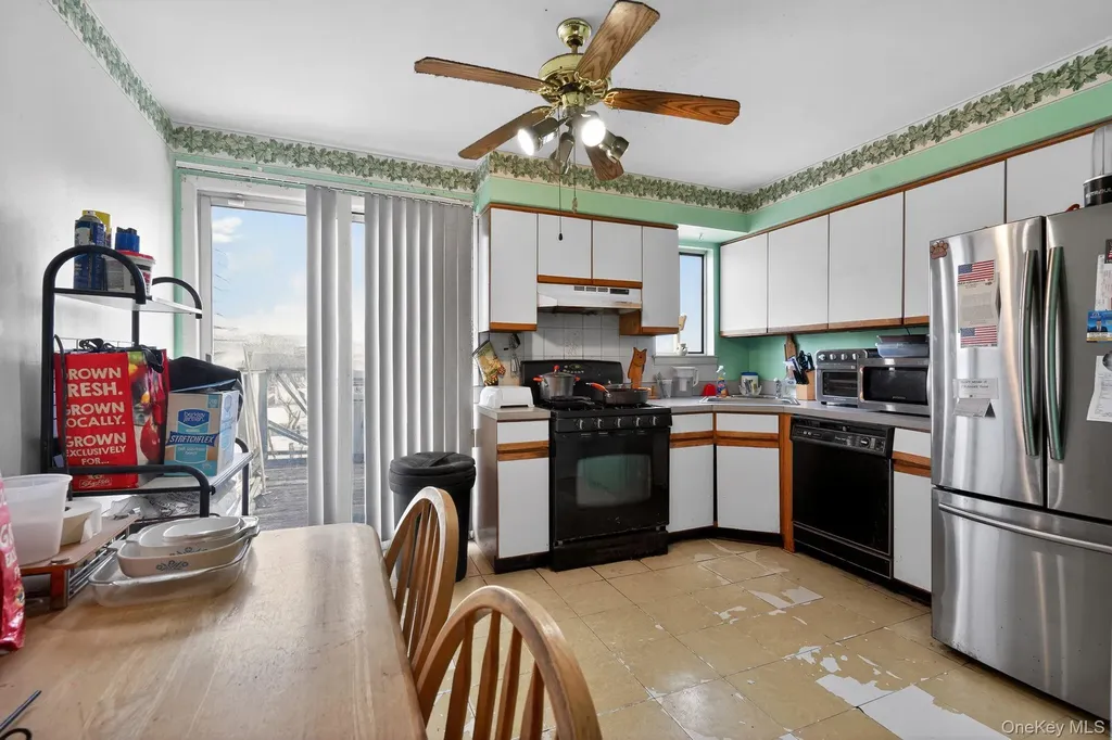 327 Willow Road E Staten Island NY 10314