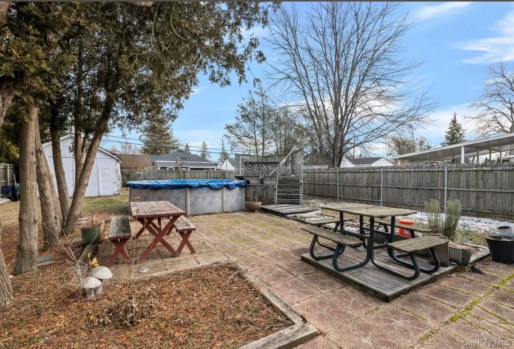 5 Cedar Avenue Farmingdale NY 11735