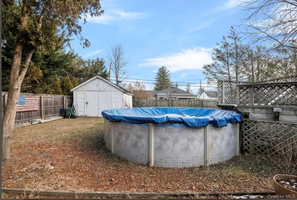 5 Cedar Avenue Farmingdale NY 11735