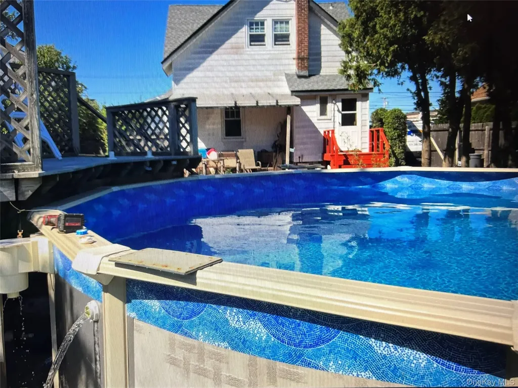 5 Cedar Avenue Farmingdale NY 11735