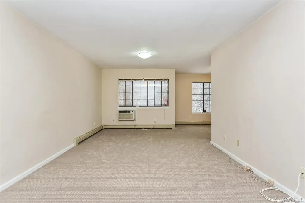 72 Foxwood Circle Mount Kisco NY 10549