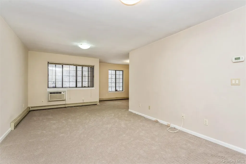 72 Foxwood Circle Mount Kisco NY 10549