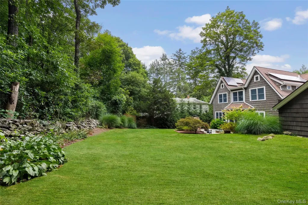 40 Smith Street Chappaqua NY 10514