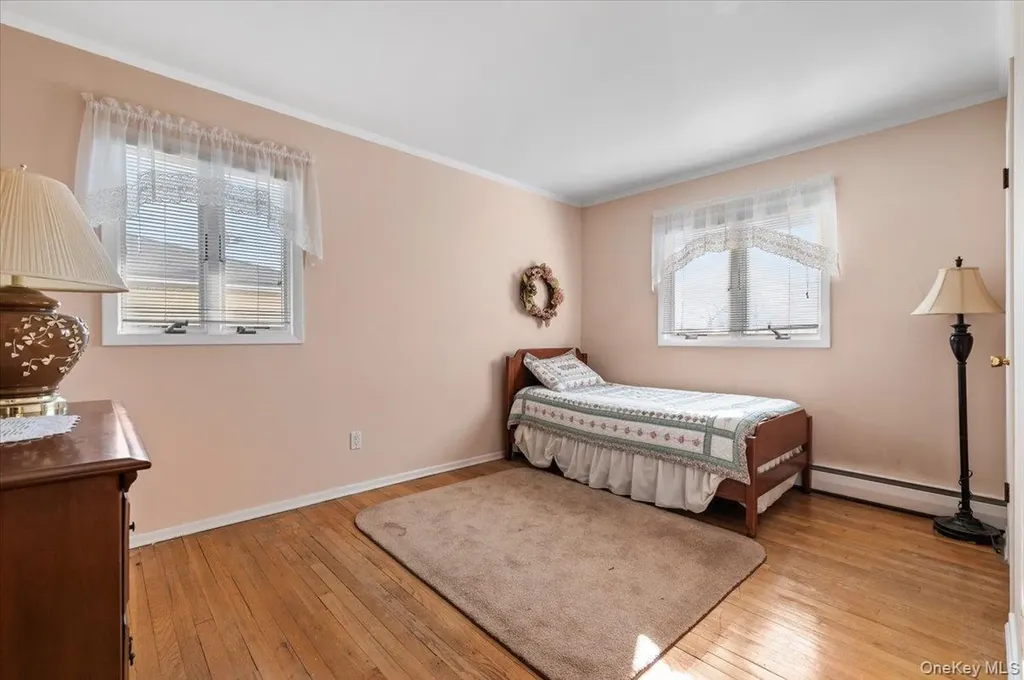 53 Beaumont Drive Plainview NY 11803