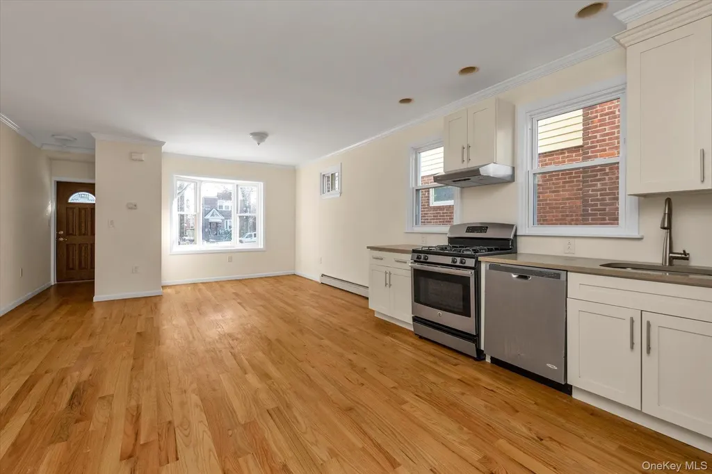45-32 Utopia Parkway Flushing NY 11358