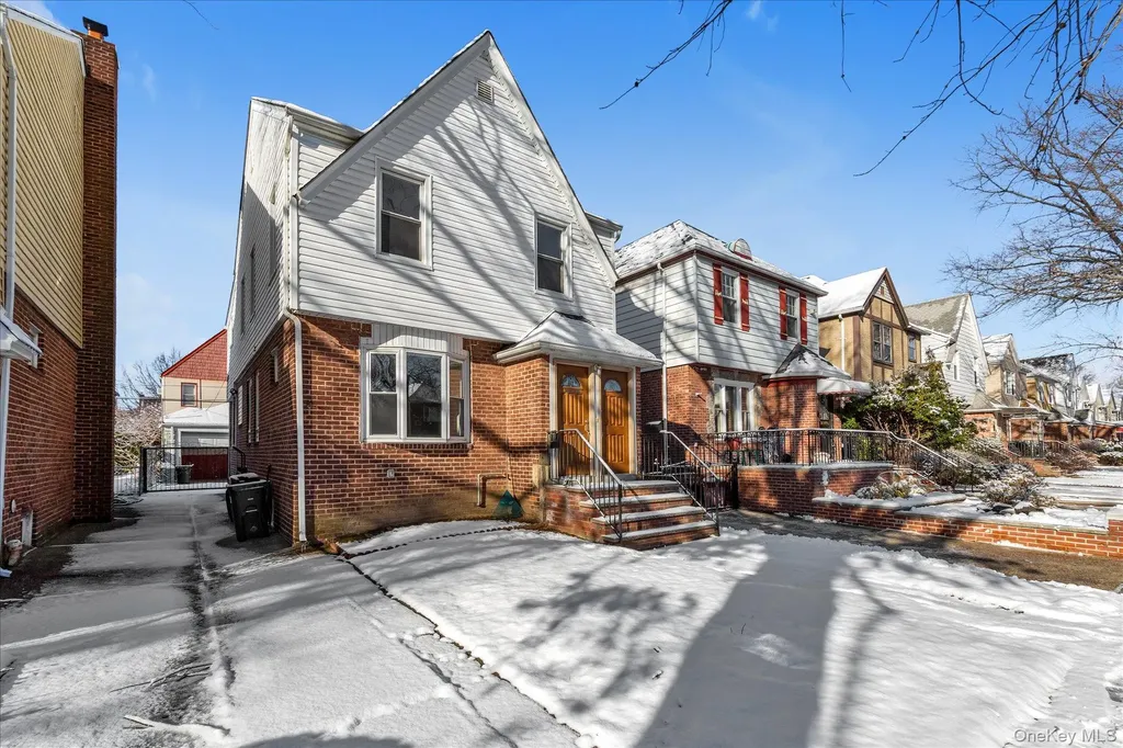 45-32 Utopia Parkway Flushing NY 11358