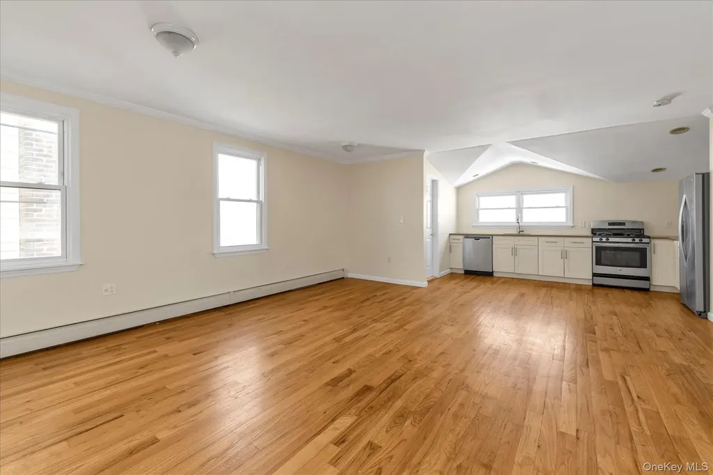 45-32 Utopia Parkway Flushing NY 11358