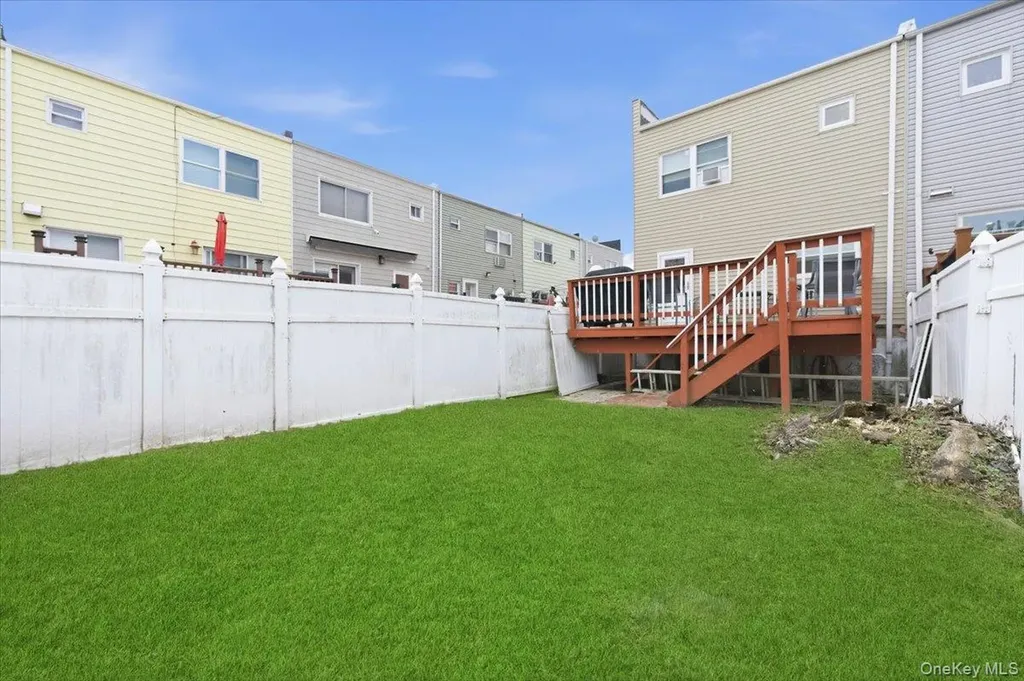 192 Huntington Avenue Bronx NY 10465