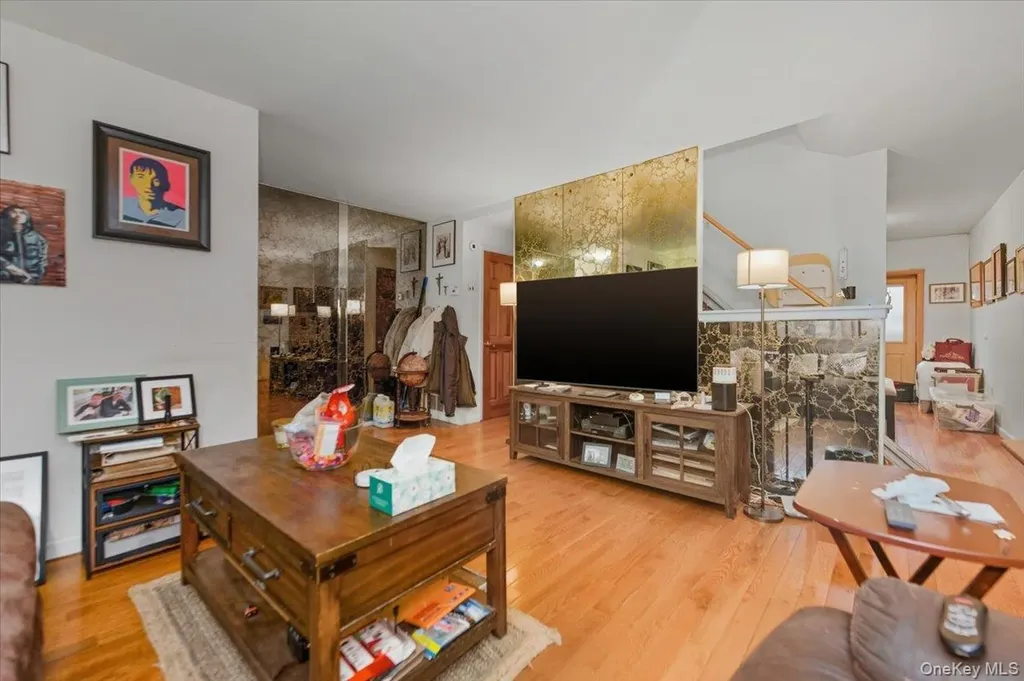 192 Huntington Avenue Bronx NY 10465