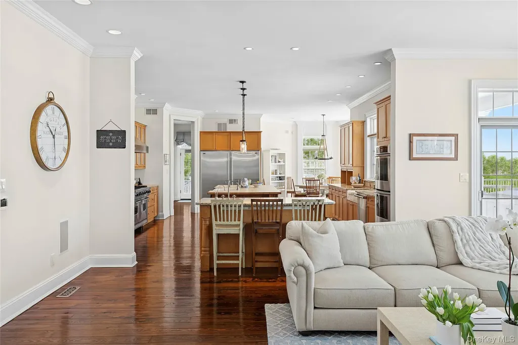101 Jessup Lane Westhampton Beach NY 11978
