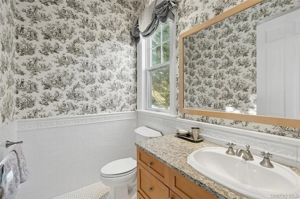 101 Jessup Lane Westhampton Beach NY 11978