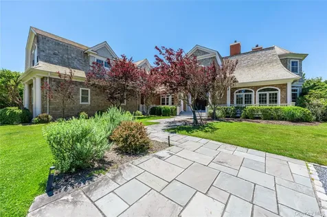 101 Jessup Lane Westhampton Beach NY 11978