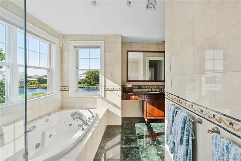 101 Jessup Lane Westhampton Beach NY 11978