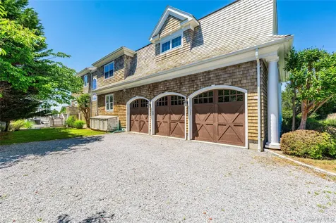 101 Jessup Lane Westhampton Beach NY 11978