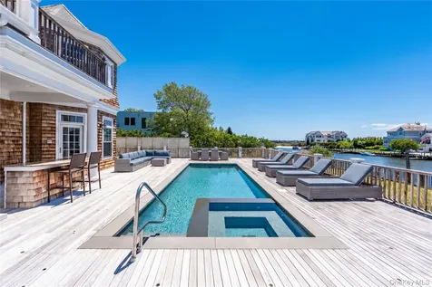 101 Jessup Lane Westhampton Beach NY 11978
