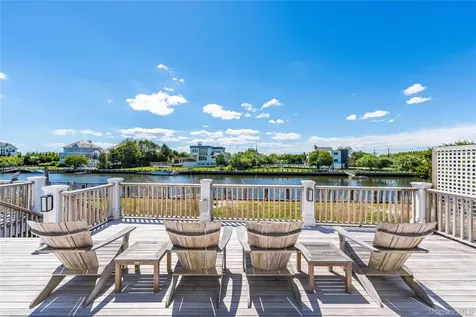 101 Jessup Lane Westhampton Beach NY 11978