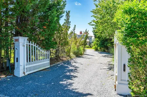 101 Jessup Lane Westhampton Beach NY 11978