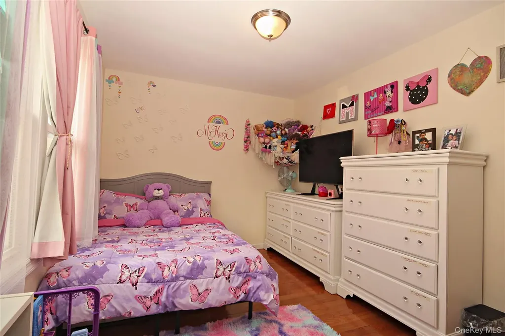 2 Vita Drive Central Islip NY 11722