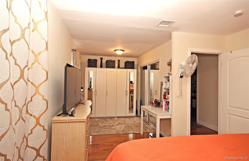 2 Vita Drive Central Islip NY 11722