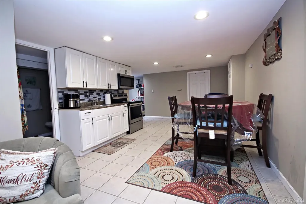 2 Vita Drive Central Islip NY 11722
