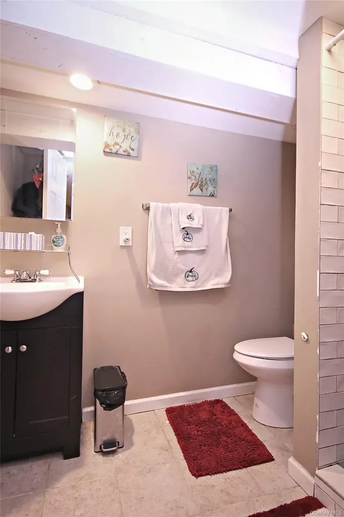 2 Vita Drive Central Islip NY 11722