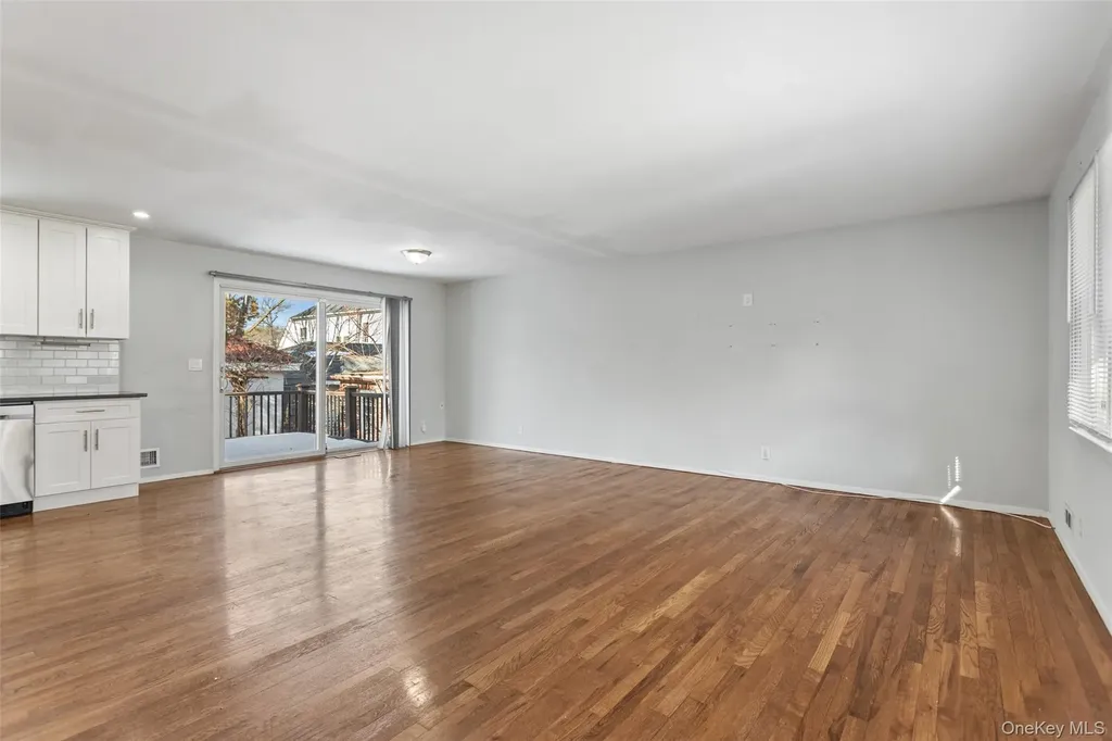 11 Muir Place New Rochelle NY 10801