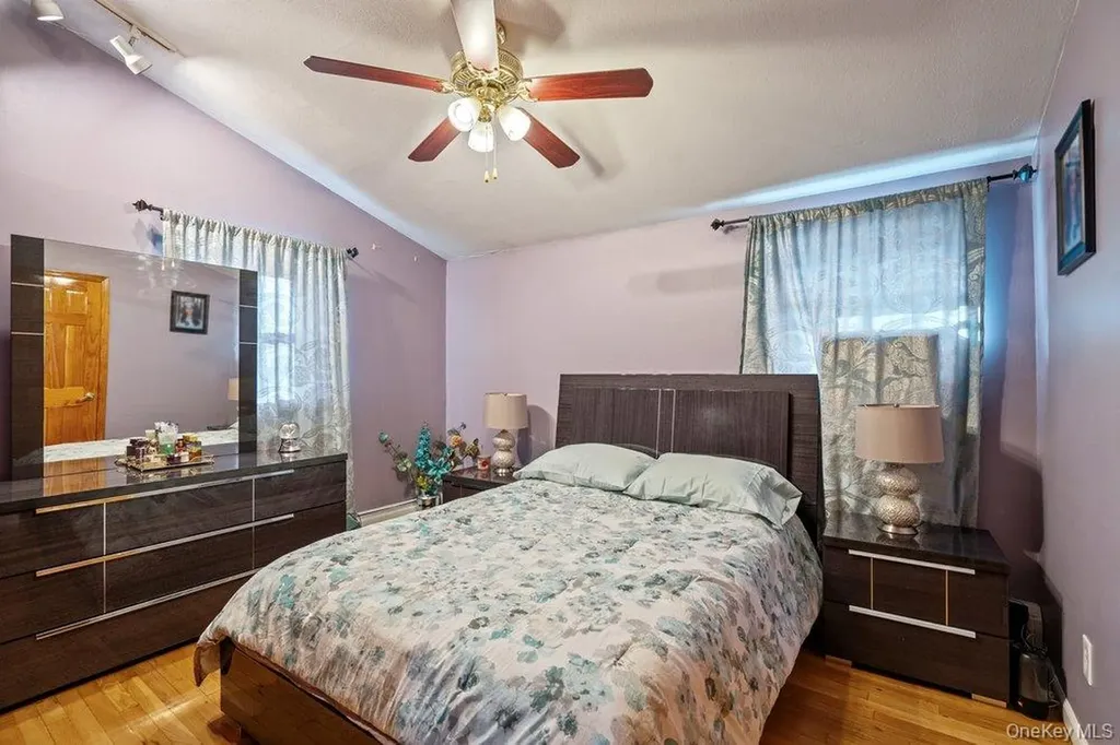 11 Cedar Crest Drive Dix Hills NY 11746