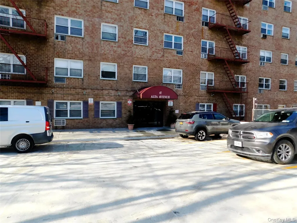 47 Alta Avenue Yonkers NY 10705