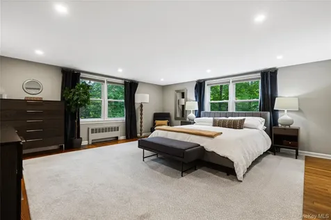 86 Seven Bridges Road Chappaqua NY 10514