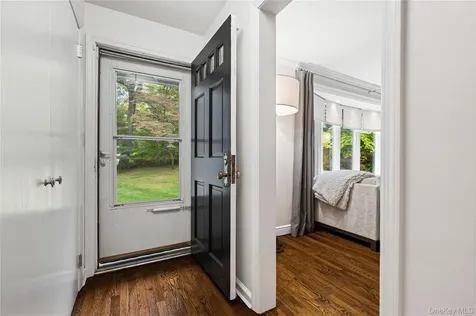 86 Seven Bridges Road Chappaqua NY 10514