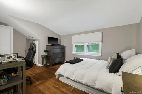 86 Seven Bridges Road Chappaqua NY 10514