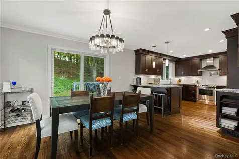 86 Seven Bridges Road Chappaqua NY 10514